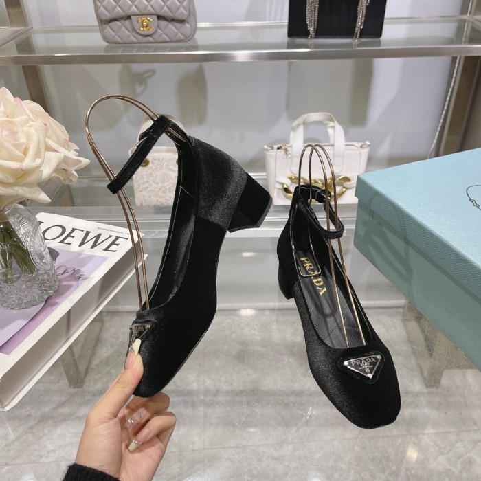 Prada shoes 059 XM092