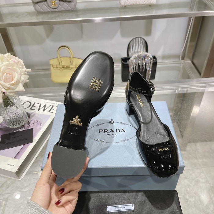 Prada shoes 060 XM072
