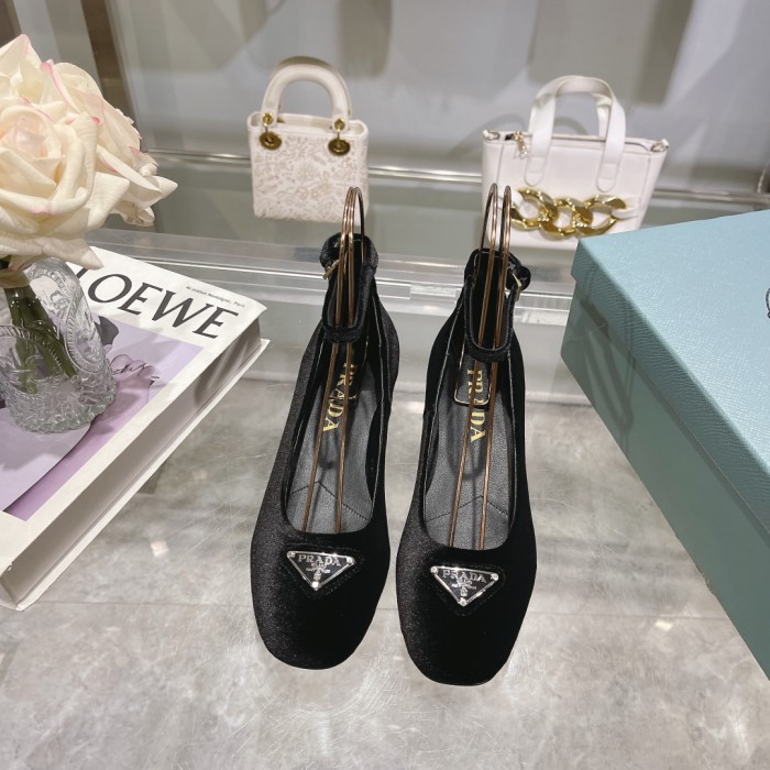 Prada shoes 059 XM092