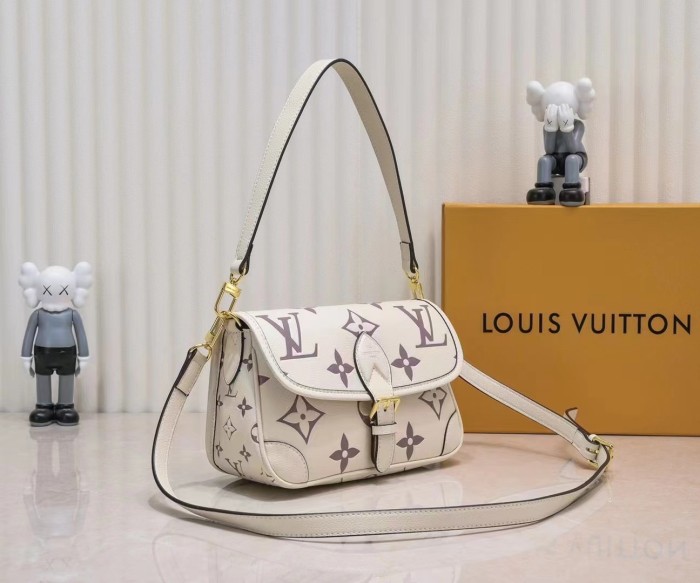 LV DIANE Bag M45985 XX061 25cm