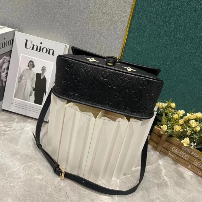 LV DIANE Bag M45985 XX061 25cm
