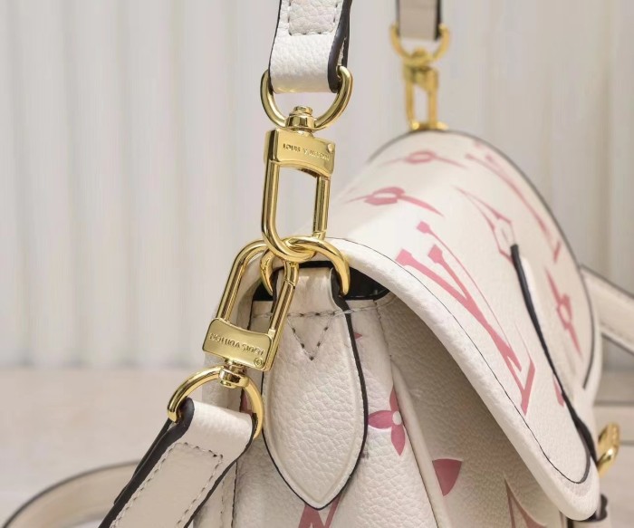 LV DIANE Bag M45985 XX061 25cm