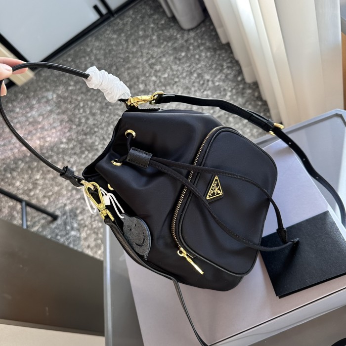 Prada Bucket Bag 004 DB041 19cm