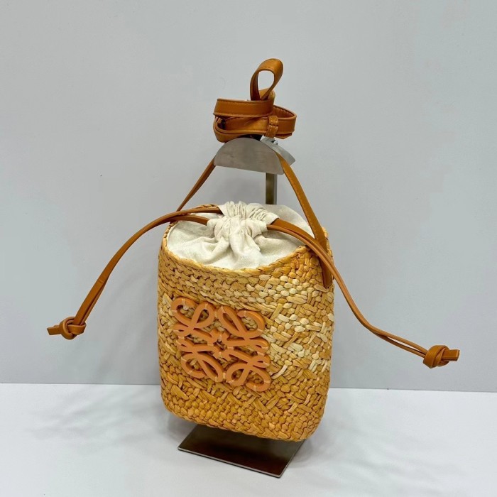 Loewe Beehive Basket bag 002 LM86 23cm