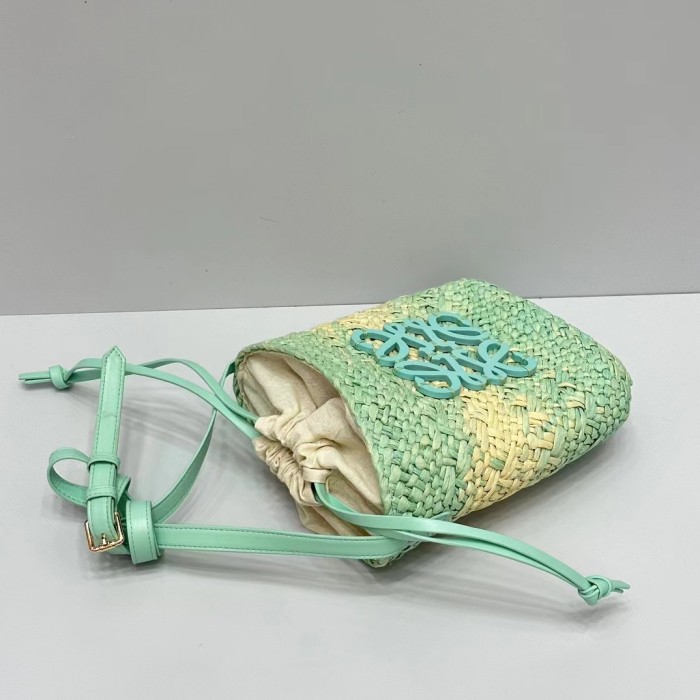 Loewe Beehive Basket bag 002 LM86 23cm