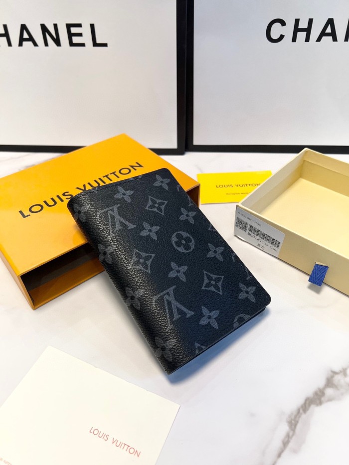 LV Passport holder 008 DB58 10.5cm