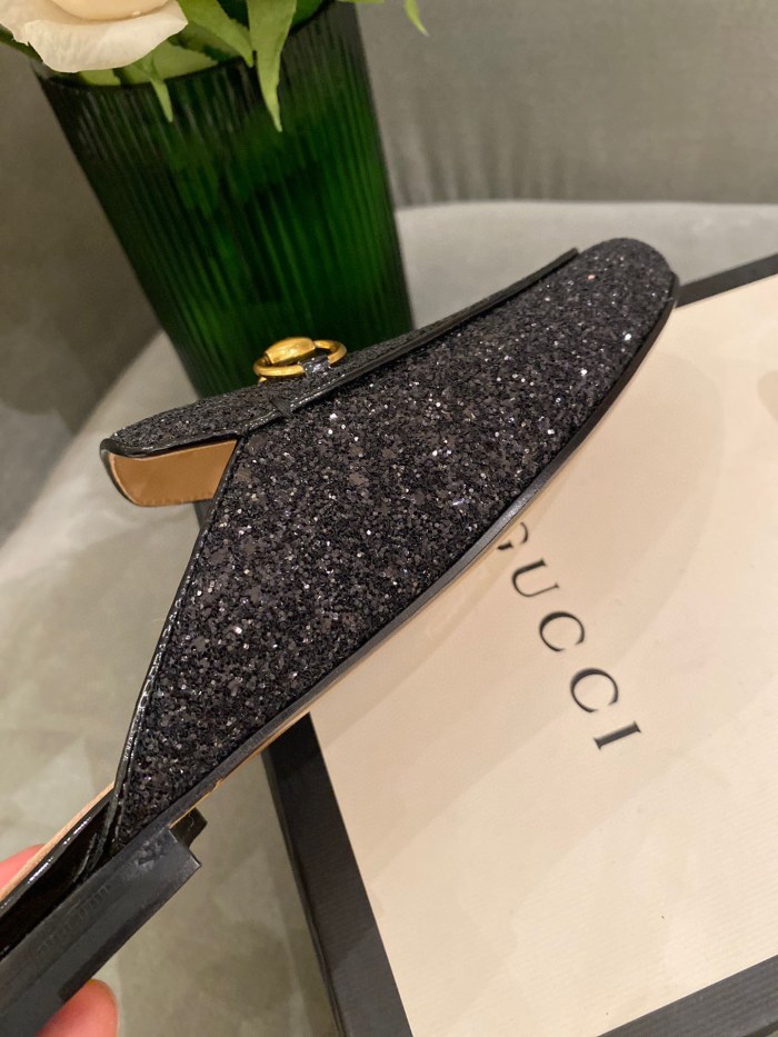 Gucci shoes 051 XM042