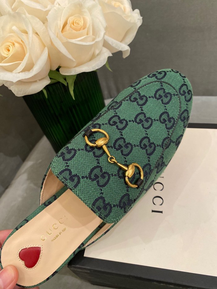 Gucci shoes 052 XM042