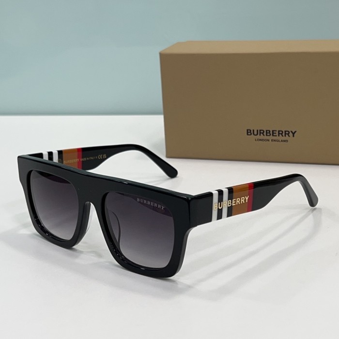 Burberry Sunglasses BE4488 SM021