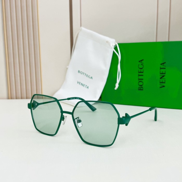 Bottega Veneta Sunglasses BV1244 SM051
