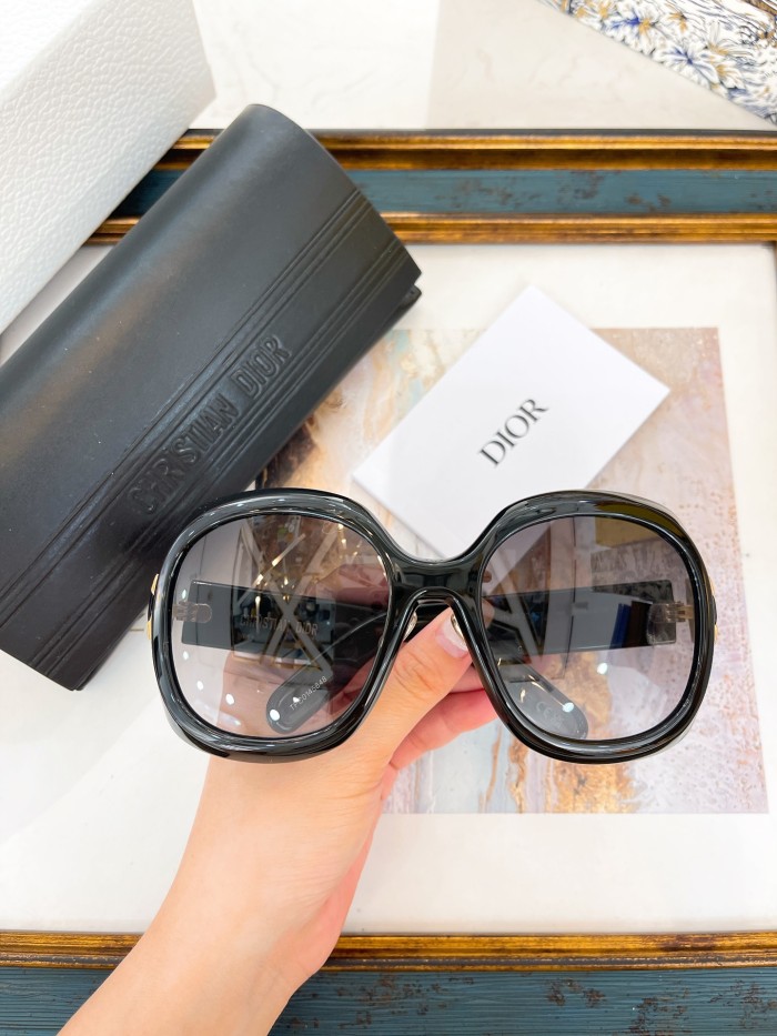 Dior Sunglasses Lady 95 22 R2F SM041