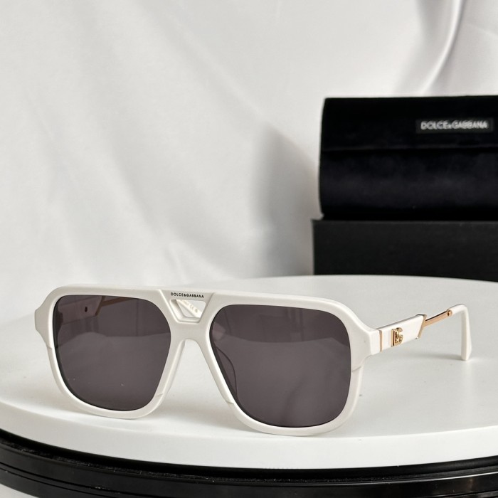 Dolce & Gabbana Sunglasses DG5112 SM071