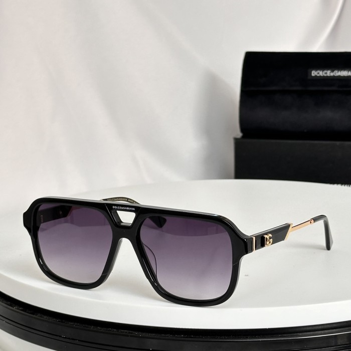 Dolce & Gabbana Sunglasses DG5112 SM071