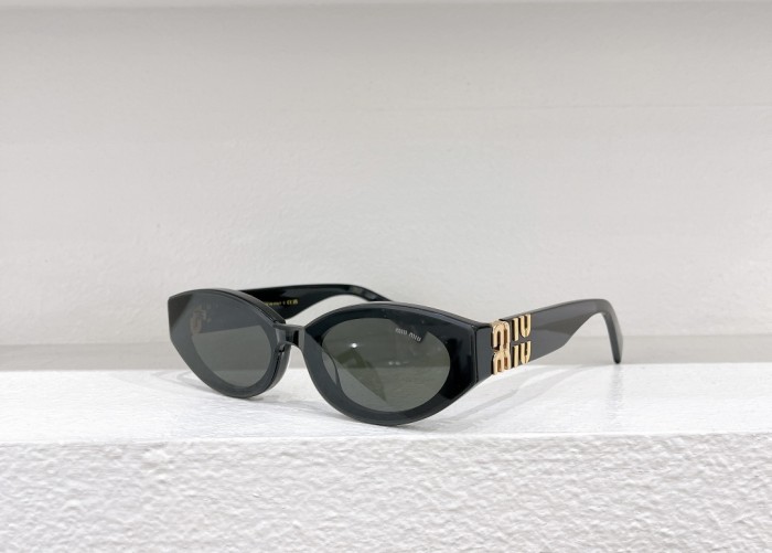 Miu Miu Sunglasses MU 91AV SM041