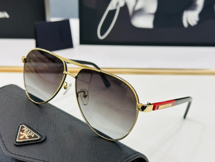 Prada Sunglasses PR130 SM051