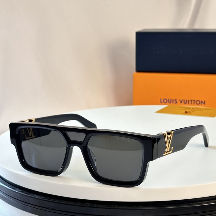 LV Sunglasses Z2062W SM051