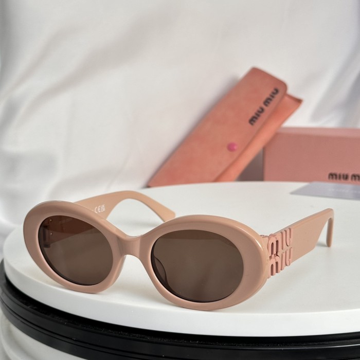 Miu Miu Sunglasses SMU15WS SM051