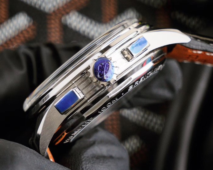 BREITLING Watches 42mm