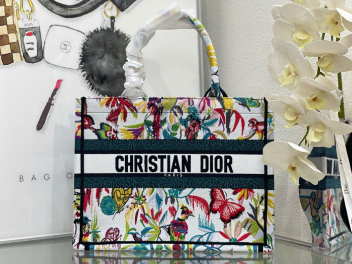 High quality Medium Dior Book Tote 1296 LM032 36cm