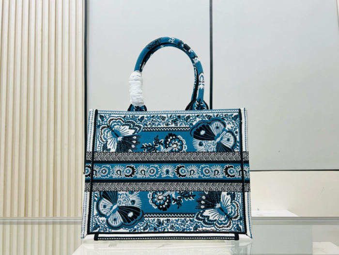 High quality Medium Dior Book Tote 1296 LM032 36cm