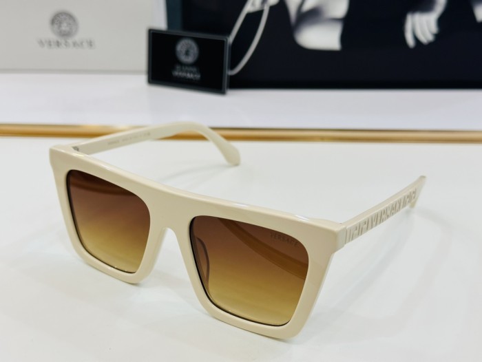 Versace Sunglasses VE4468U SM051