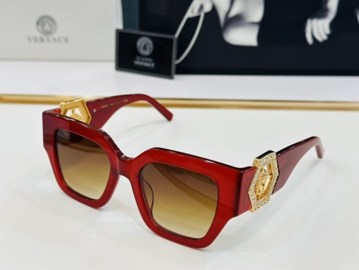 Versace Sunglasses VE6750 SM051