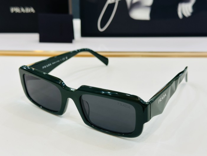Prada Sunglasses PR27ZS SM021