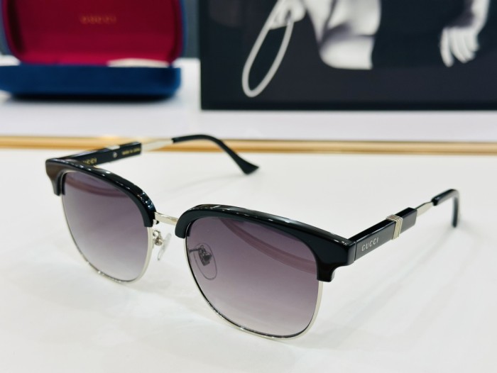 Gucci Sunglasses GG1499SK SM021