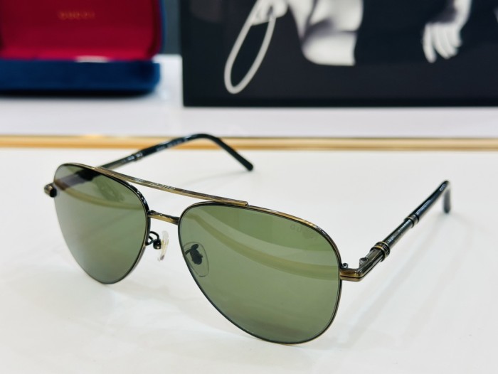 Gucci Sunglasses GG1238 SM051