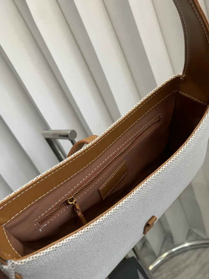 YSL Le5A7 Bag 657228 LM031 25cm