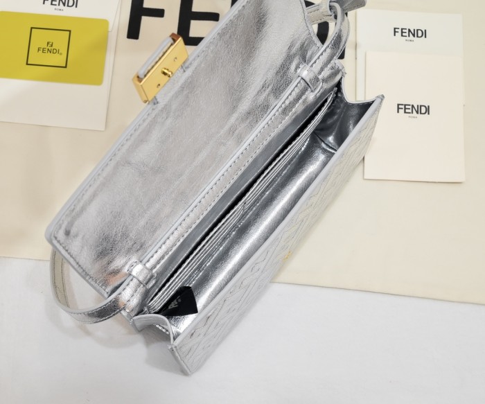 Fendi Baguette Bag 6611 LM061 21cm