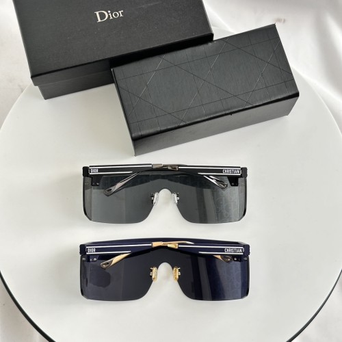 Dior Sunglasses club M1U SM041