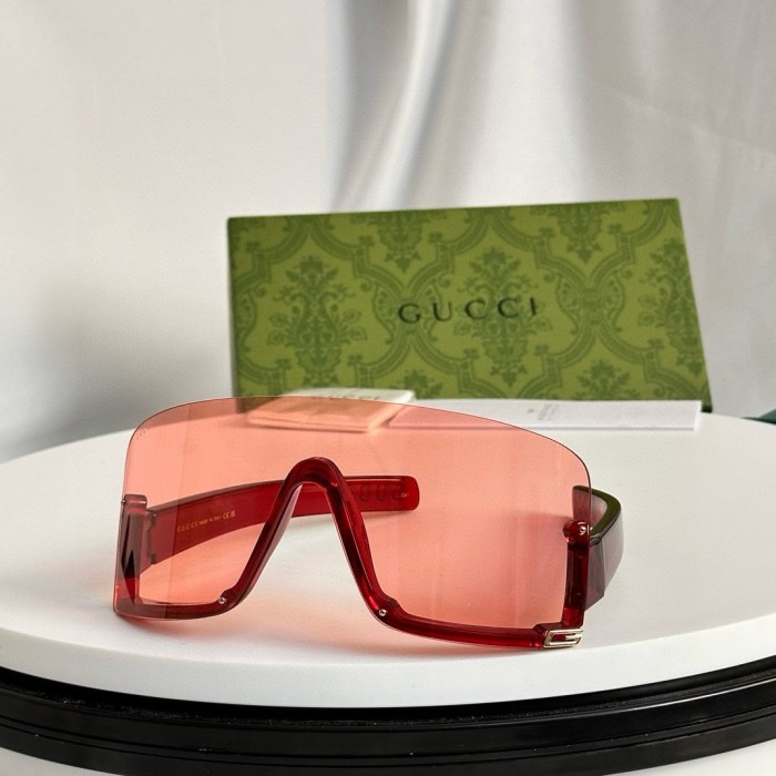 Gucci Sunglasses GG1637S SM031