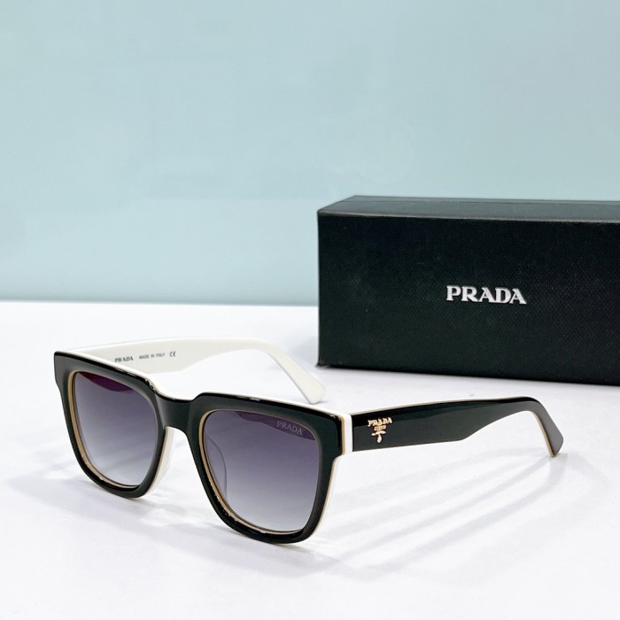 Prada Sunglasses PRA13V SM011