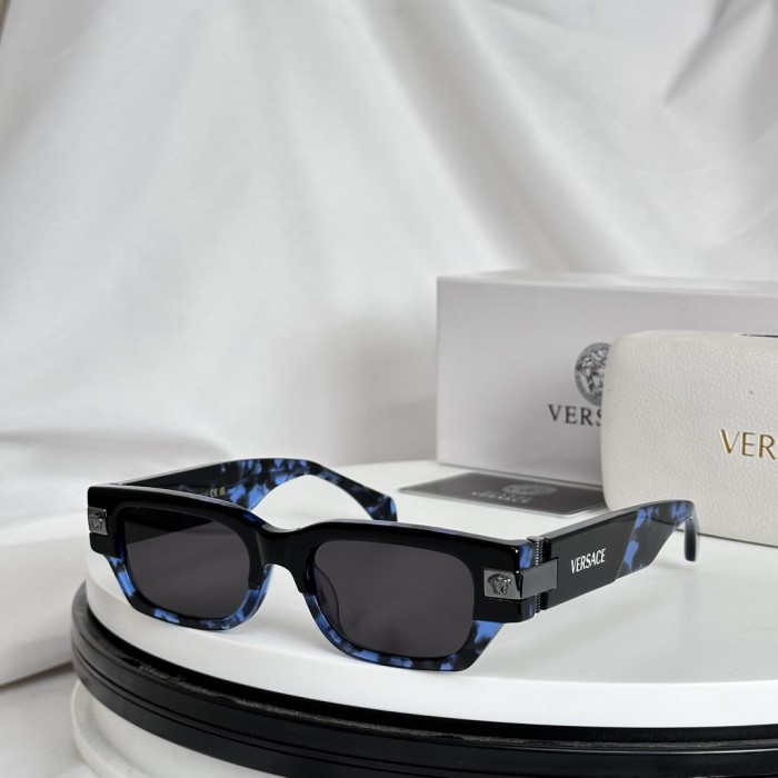 Versace Sunglasses 4465 SM061