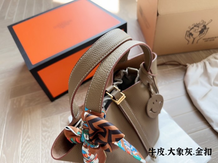 Hermes Picotin Lock 18 Tote DB591 18cm