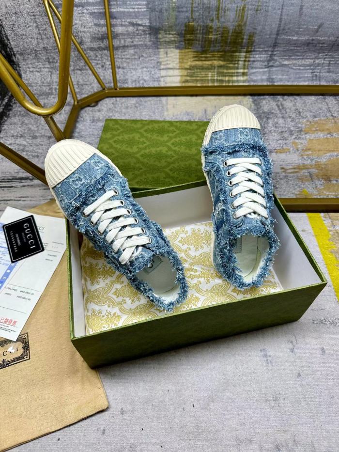 Gucci 030 Casual shoes HL002