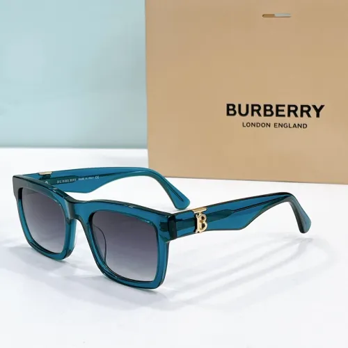 Burberry Sunglasses BE4421 SM021