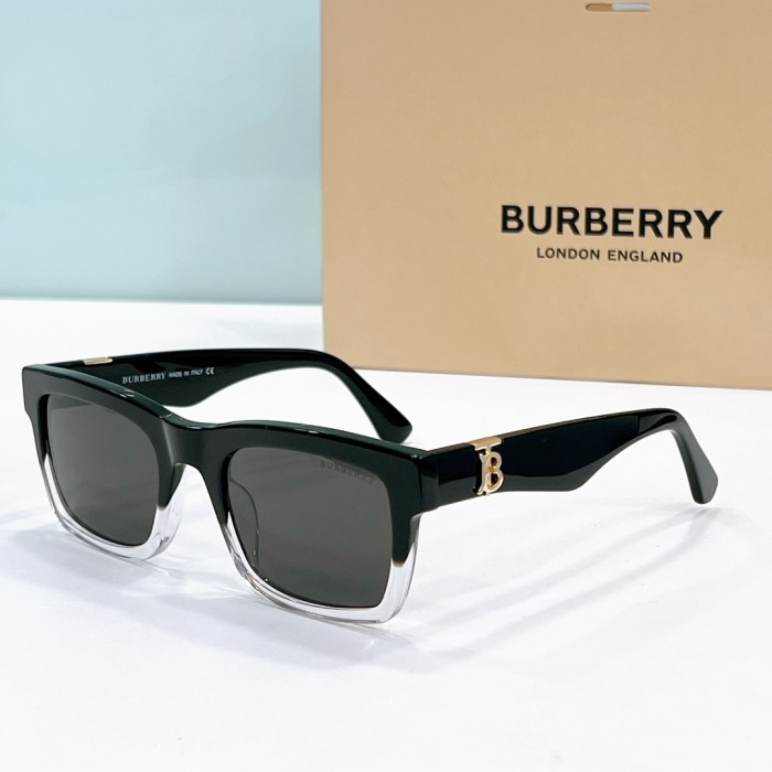 Burberry Sunglasses BE4421 SM021