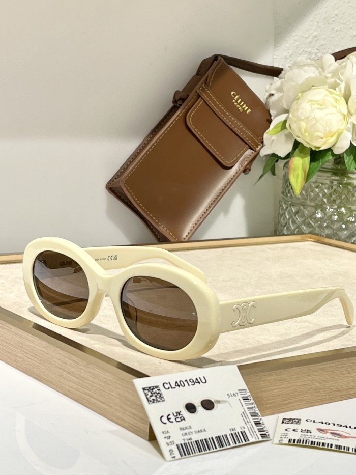 Celine Sunglasses CL40194U SM051