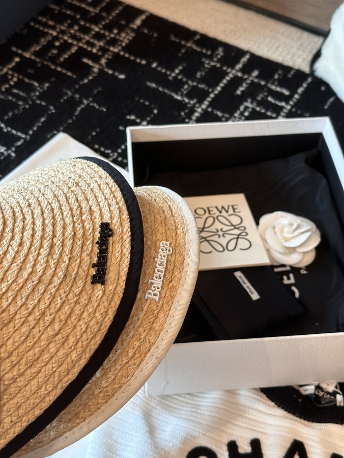 Balenciaga Hats 004