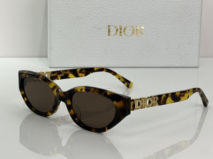 Dior Sunglasses 8602 SM051