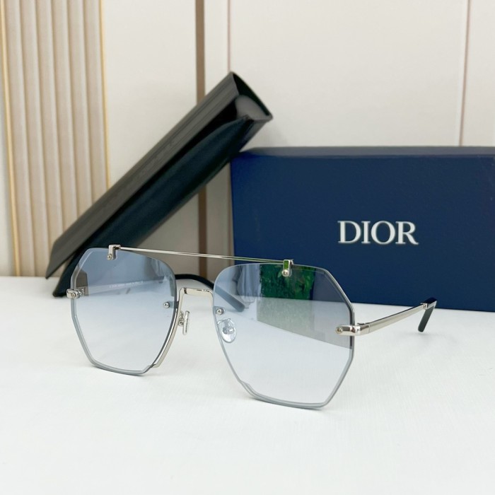 Dior Sunglasses CD7826 SM051