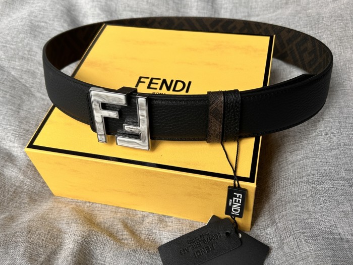 FENDI Belt 014 4cm