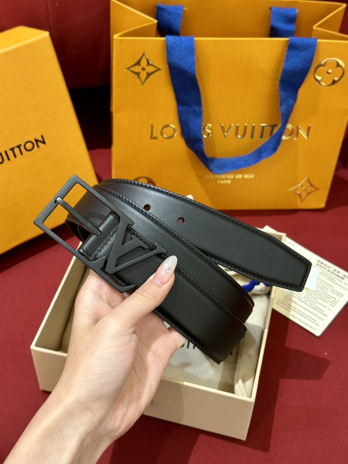 LV Belt 038 3.5cm