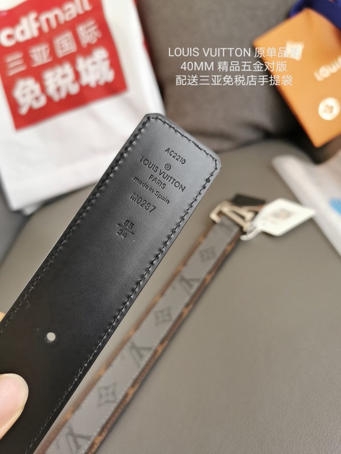 LV Belt 018 4cm