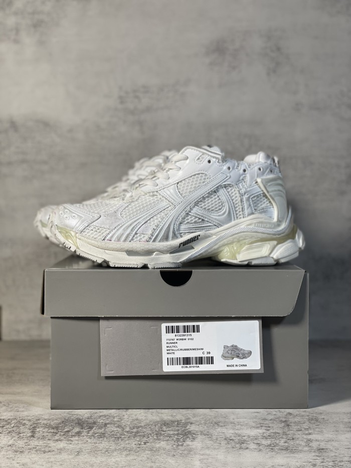 Balenciaga 010 Casual shoes XM084