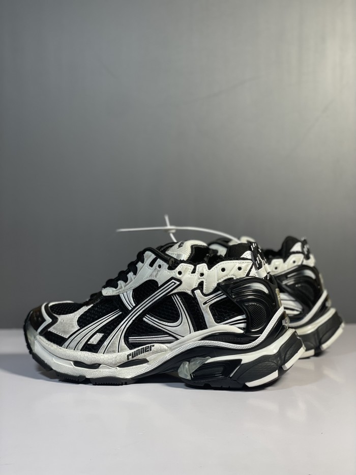 Balenciaga 010 Casual shoes XM084