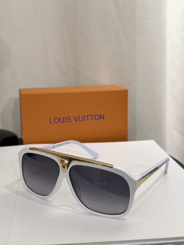 LV Sunglasses Z0105E SM021