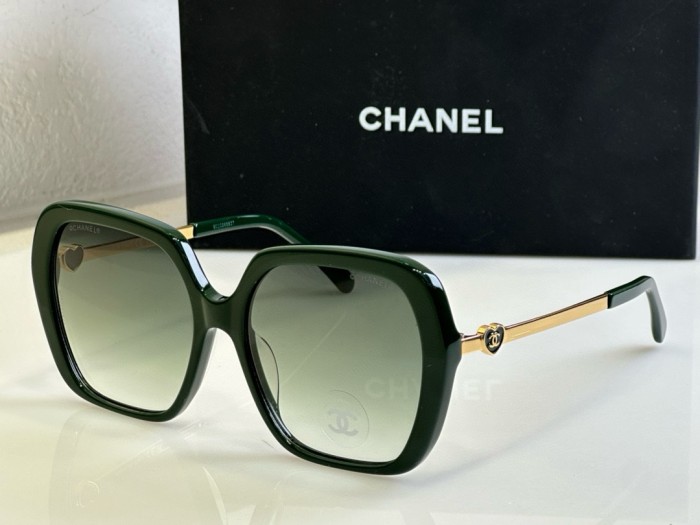 Chanel Sunglasses CH5521 SM051